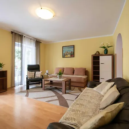 Elegant With Terrace - One Bedroom With Terrace *