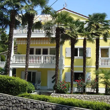 Elegant With Terrace - One Bedroom With Terrace Opatija